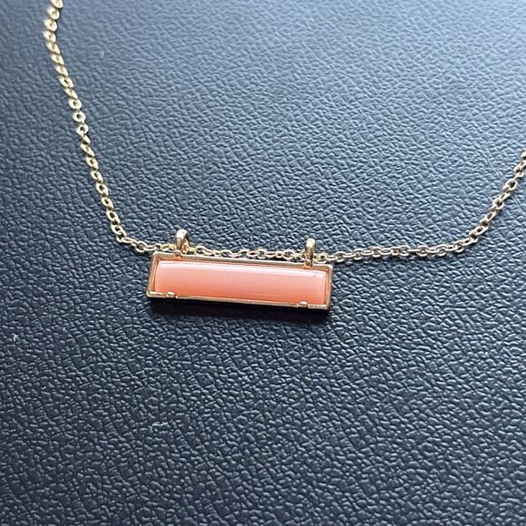 Gold Tone Fashion Necklace With Peach Colored Charm - Picture 2 of 3